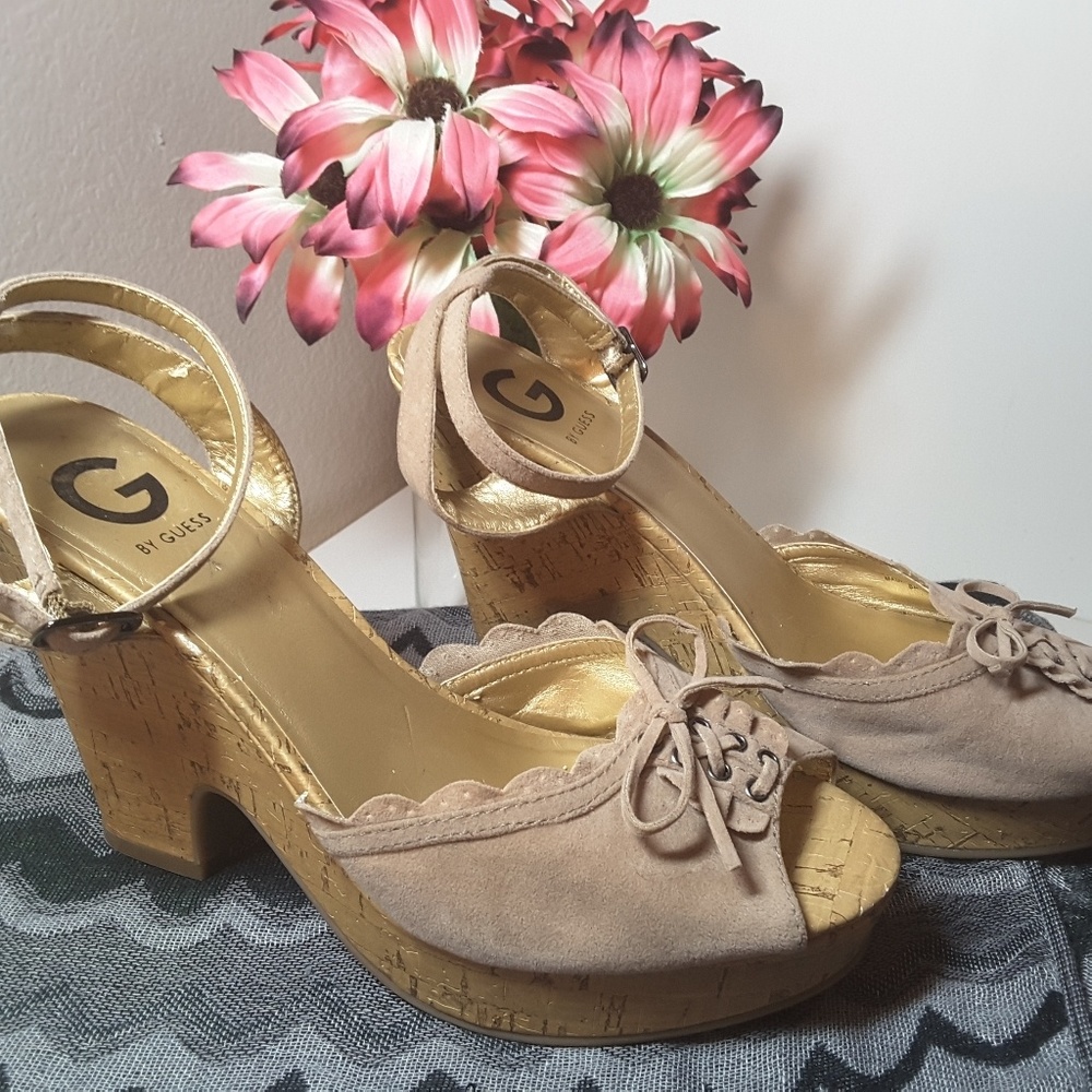 Guess wedge sandal